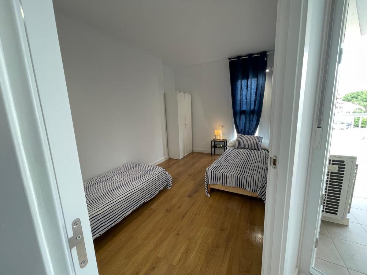 Apartamentos Con Terraza Frente Al Mar By Color Flats Canet d'En Berenguer Exterior photo